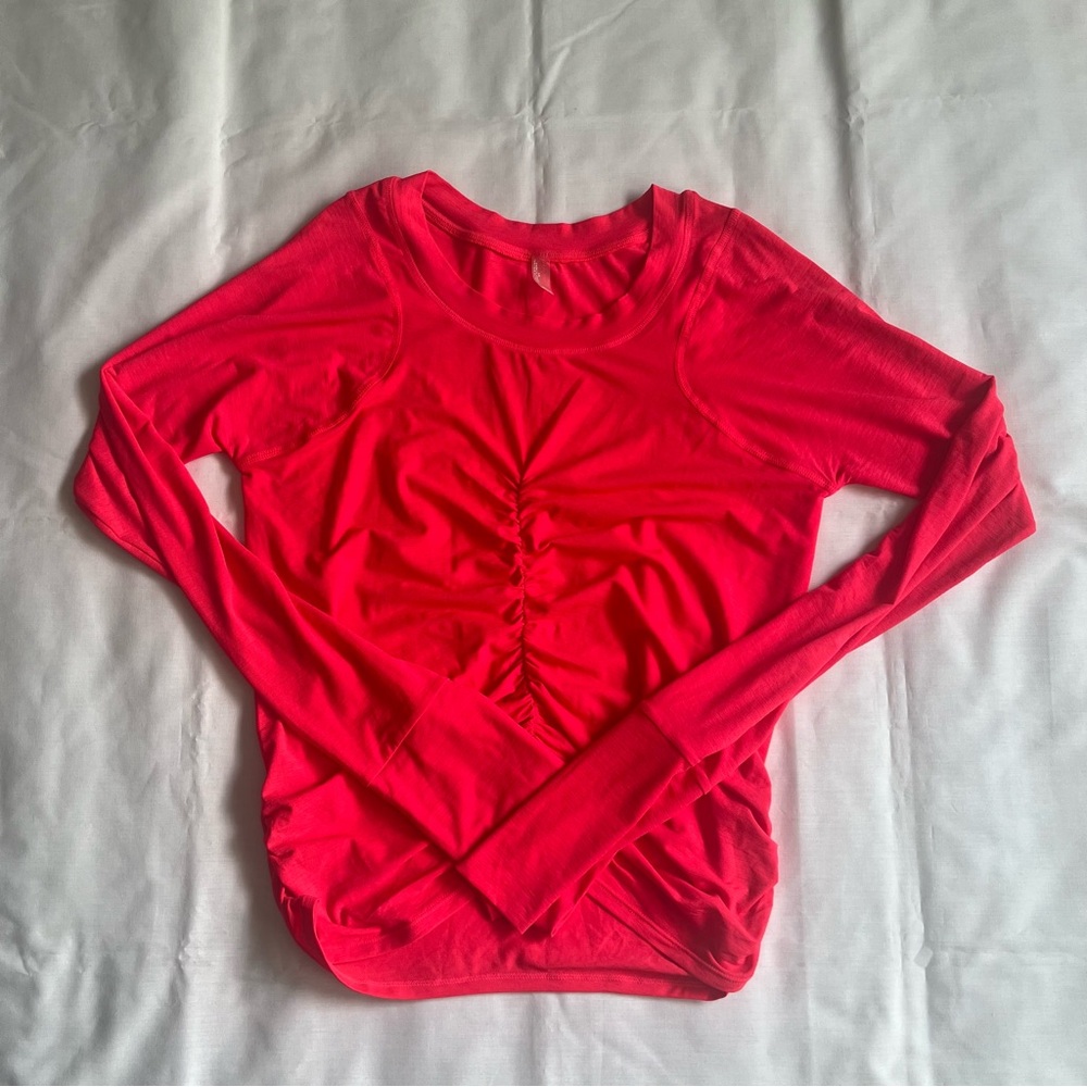 FP Movement by Free People. Size Large. Tempo Ruched.